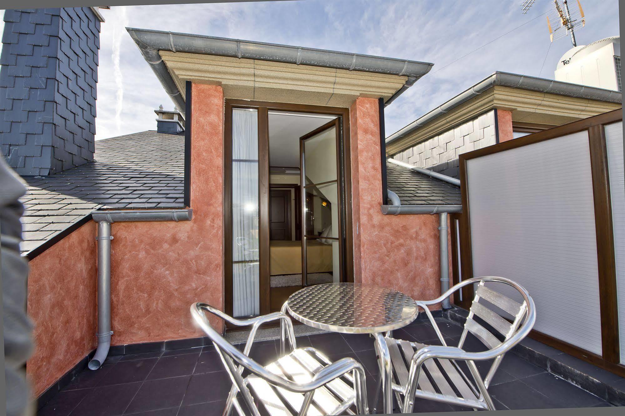 La Casona De Lazurtegui Hotell Ribadeo Exteriör bild